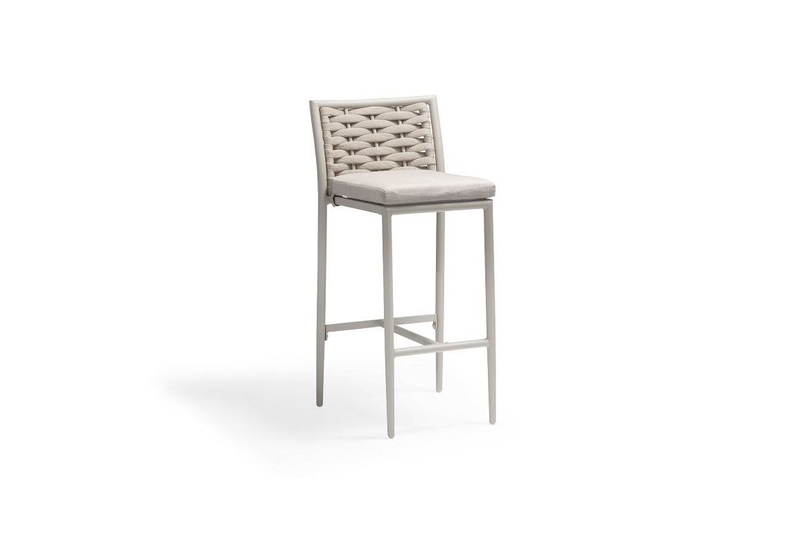 Loop bar stool